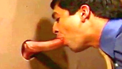 Teacher is going to show us how he can suck a deepthroat